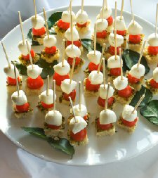 Bocaccini and tomato skewers